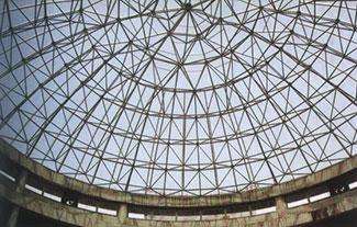 湖州铝镁锰板屋面网架在设计时要注意哪些细节
